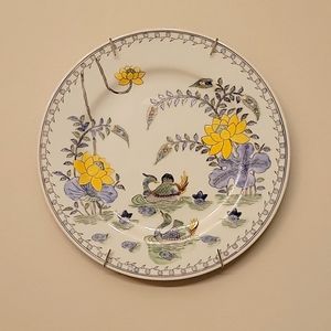Vintage Decorative Hand Painted Plate 10.25" SMC Hong Kong